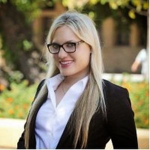 Meet your Posher, Elizabeth